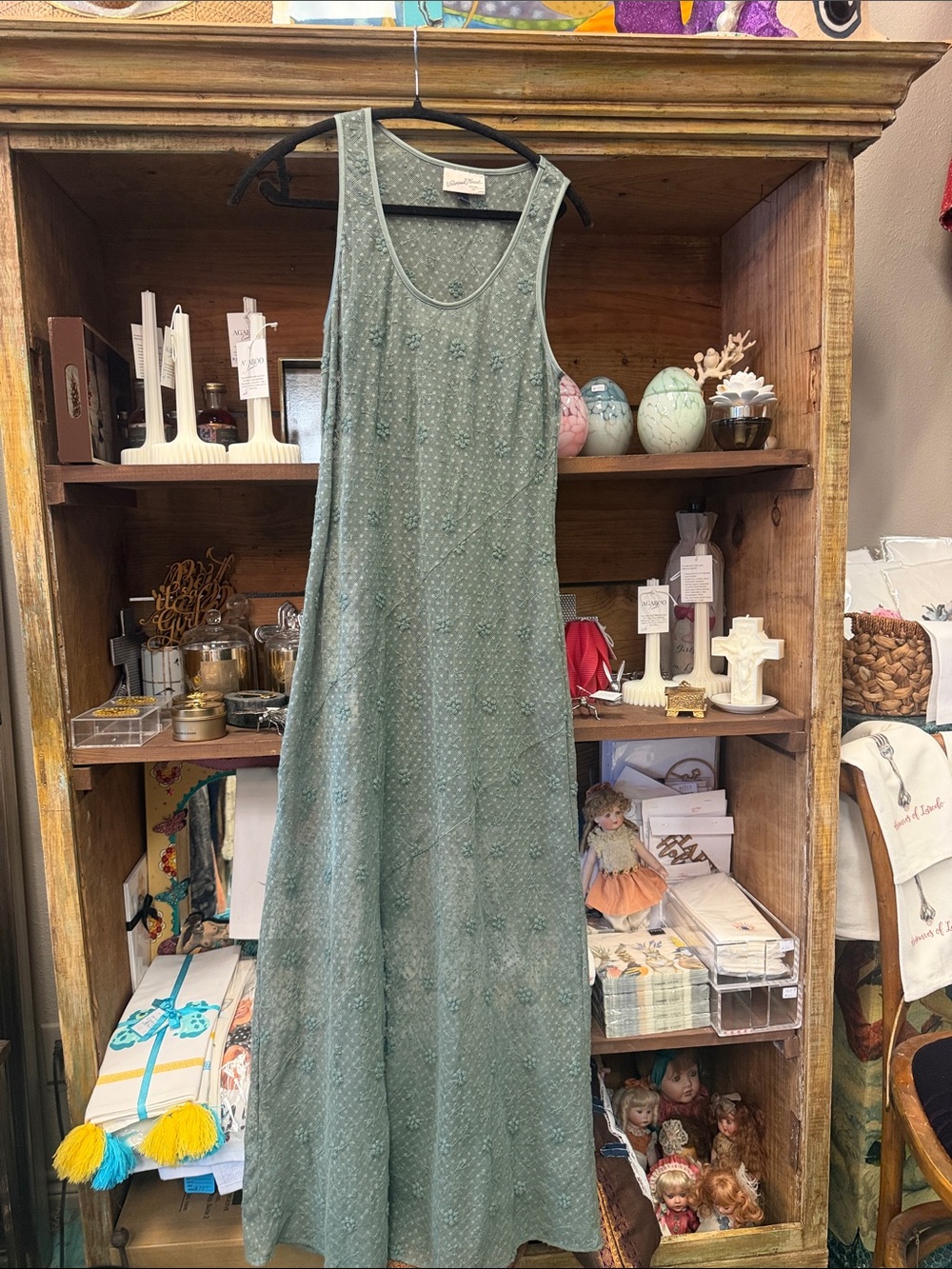 Universal Thread Sage Green Sleeveless Maxi Dress